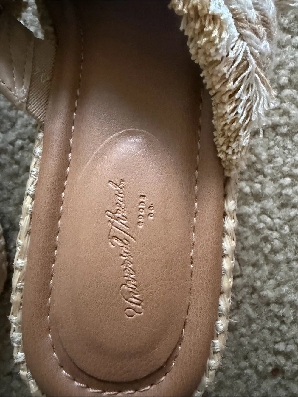 Universal Thread Wedges